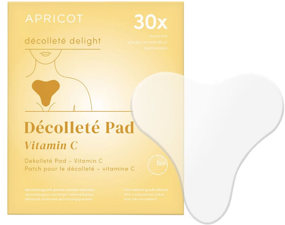 décolleté delight