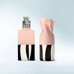 Rosa Carnivora Eau de Parfum