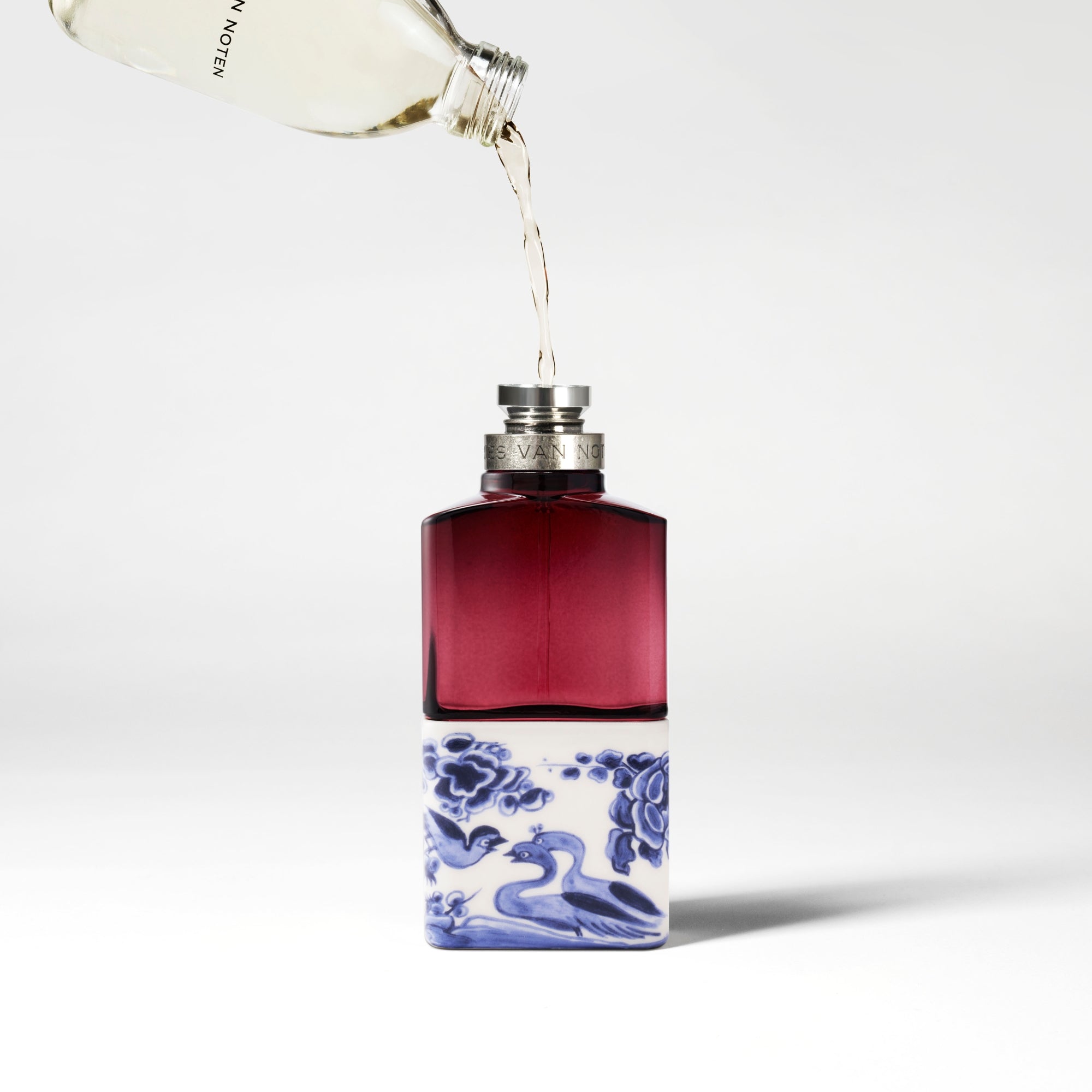 未使用 DRIES VAN NOTEN Soie Malaquais 10ml Soie Malaquais Dries Van Noten parfum - un parfum unisex 2022